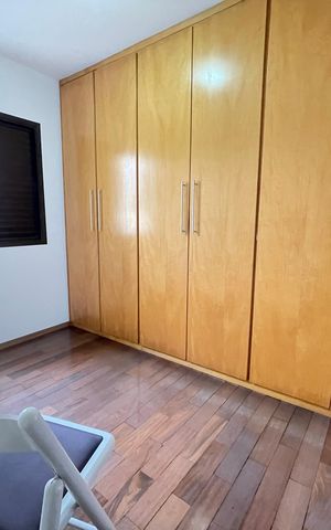 Apartamento à venda com 74m², 3 quartos e 2 vagasQuarto 2