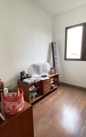 Apartamento à venda com 74m², 3 quartos e 2 vagasQuarto 3