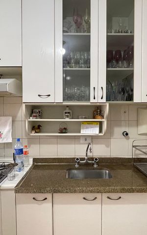 Apartamento à venda com 74m², 3 quartos e 2 vagasCozinha