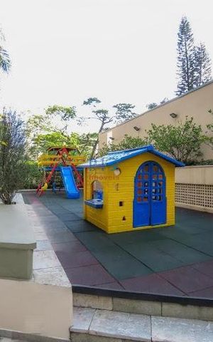 Apartamento à venda com 240m², 3 quartos e 3 vagas