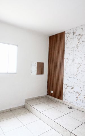 Casa para alugar com 60m², 2 quartos e sem vaga Casa para alugar com 60m², 2 quartos e sem vagaSala
