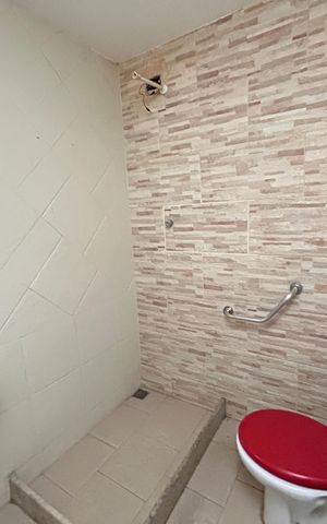 Casa à venda com 190m², 4 quartos e sem vagaBanheiro Social