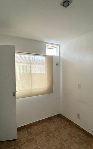 Casa à venda com 190m², 4 quartos e sem vagaQuarto 1
