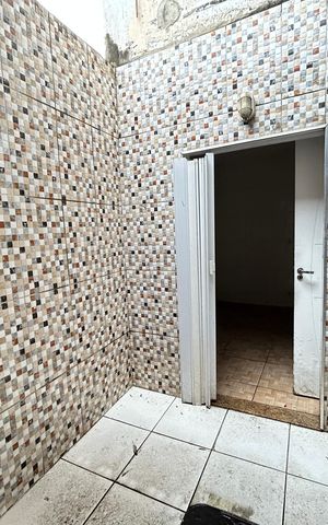 Casa à venda com 190m², 4 quartos e sem vagaÁrea de Serviço