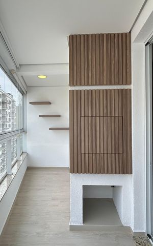 Apartamento para alugar com 74m², 2 quartos e 1 vaga Apartamento para alugar com 74m², 2 quartos e 1 vagaVaranda