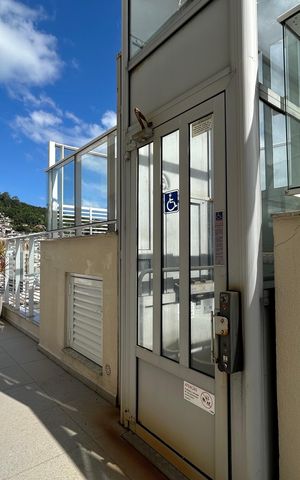 Apartamento para alugar com 74m², 2 quartos e 1 vaga Apartamento para alugar com 74m², 2 quartos e 1 vagaÁrea comum - Piscina