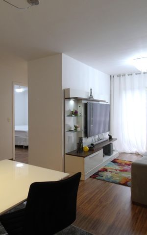 Apartamento para alugar com 65m², 2 quartos e 1 vagaSala