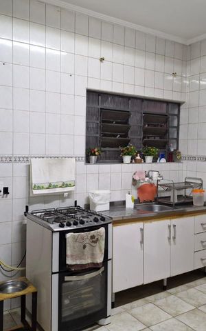 Casa à venda com 71m², 3 quartos e 1 vaga Casa à venda com 71m², 3 quartos e 1 vagaCozinha