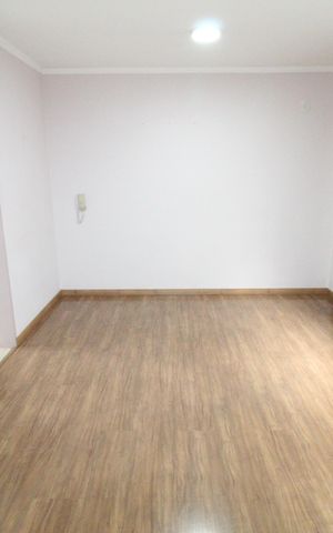 Apartamento para alugar com 69m², 3 quartos e 1 vagaSala