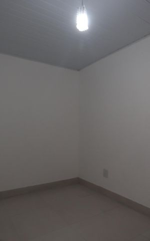 Casa para alugar com 80m², 1 quarto e 1 vagaSala