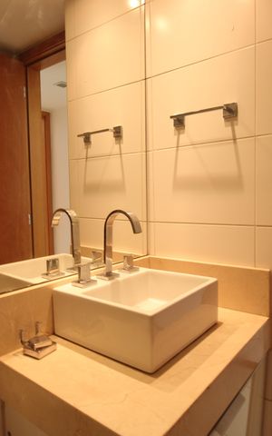 Apartamento à venda com 78m², 3 quartos e 1 vagaBanheiro social