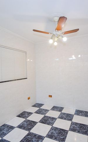 Casa para alugar com 240m², 4 quartos e 4 vagasCopa