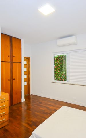Casa para alugar com 240m², 4 quartos e 4 vagasQuarto 4 - Suíte