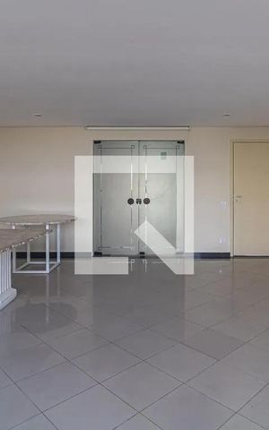 Apartamento à venda com 132m², 3 quartos e 2 vagas Apartamento à venda com 132m², 3 quartos e 2 vagasSalão de Festas