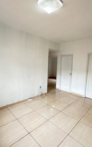 Apartamento para alugar com 69m², 2 quartos e 1 vaga Apartamento para alugar com 69m², 2 quartos e 1 vagaSala