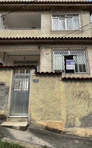 Casa para alugar com 100m², 2 quartos e sem vagaFachada + placa