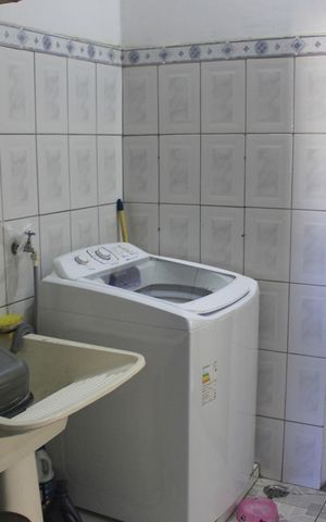 Casa à venda com 352m², 9 quartos e 5 vagasLavanderia (casa 3)
