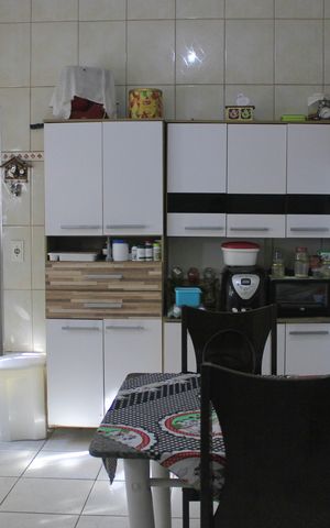 Casa à venda com 352m², 9 quartos e 5 vagasCozinha (casa 3)