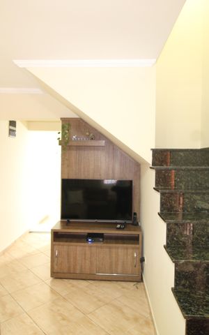 Casa à venda com 130m², 3 quartos e 1 vagaSala