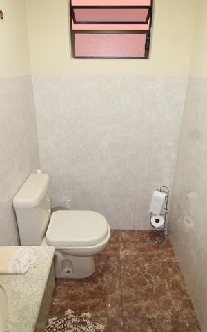 Casa à venda com 130m², 3 quartos e 1 vagaLavabo