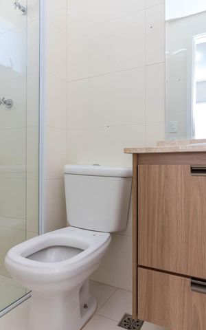 Apartamento à venda com 95m², 3 quartos e 2 vagas Apartamento à venda com 95m², 3 quartos e 2 vagasBanheiro da Suíte 1