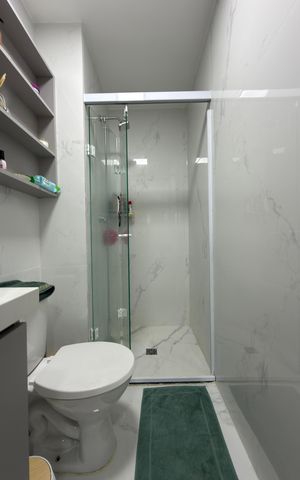 Apartamento à venda com 50m², 2 quartos e 1 vaga Apartamento à venda com 50m², 2 quartos e 1 vagaBanheiro Social