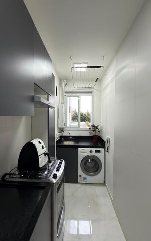 Apartamento à venda com 50m², 2 quartos e 1 vaga Apartamento à venda com 50m², 2 quartos e 1 vagaCozinha e Área de Serviço
