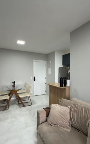 Apartamento à venda com 50m², 2 quartos e 1 vaga Apartamento à venda com 50m², 2 quartos e 1 vagaSala