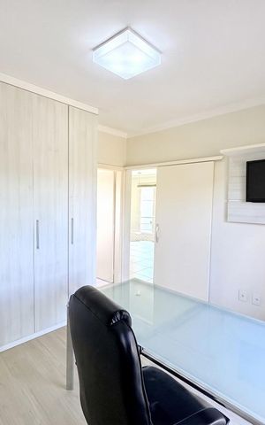 Casa à venda com 349m², 3 quartos e 4 vagas Casa à venda com 349m², 3 quartos e 4 vagasSuíte 2