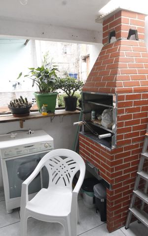 Casa à venda com 70m², 2 quartos e sem vagaÁrea comum - Churrasqueira