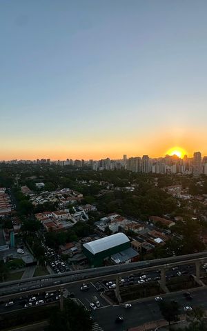 Apartamento para alugar com 74m², 1 quarto e 2 vagas Apartamento para alugar com 74m², 1 quarto e 2 vagasVaranda