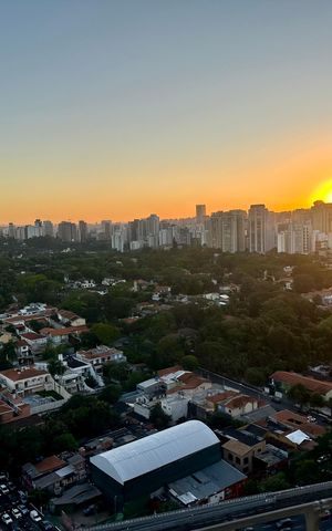 Apartamento para alugar com 74m², 1 quarto e 2 vagas Apartamento para alugar com 74m², 1 quarto e 2 vagasVaranda