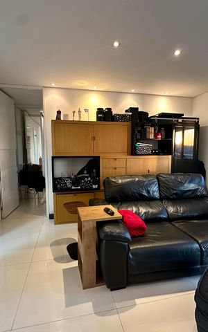 Apartamento para alugar com 74m², 1 quarto e 2 vagas Apartamento para alugar com 74m², 1 quarto e 2 vagasSala