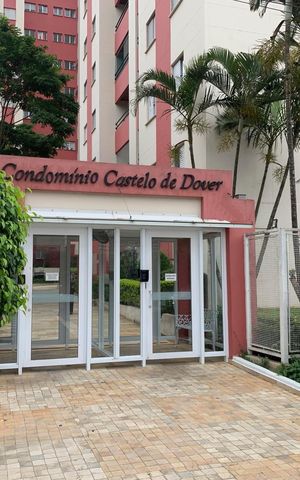 Apartamento à venda com 70m², 3 quartos e 1 vagaFachada e portaria 