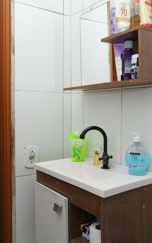 Casa para alugar com 200m², 4 quartos e 2 vagasEdícula - Banheiro