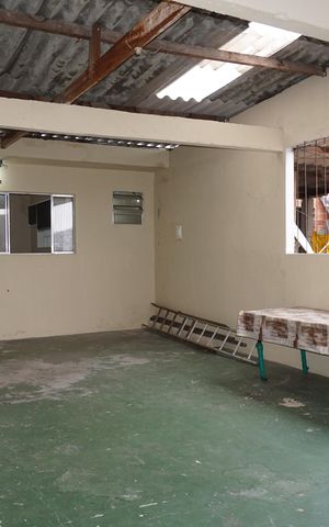 Casa para alugar com 50m², 2 quartos e sem vagaVaranda