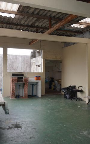 Casa para alugar com 50m², 2 quartos e sem vagaVaranda