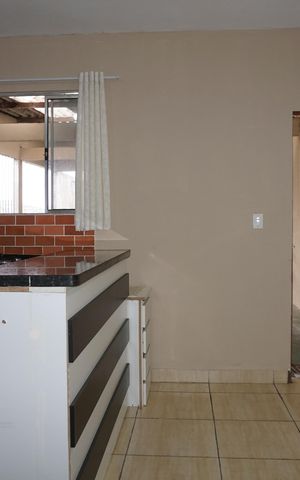 Casa para alugar com 50m², 2 quartos e sem vagaSala/Cozinha