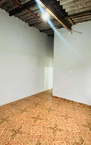 Casa para alugar com 61m², 2 quartos e 1 vaga Casa para alugar com 61m², 2 quartos e 1 vagaQuarto