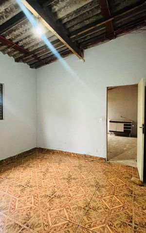 Casa para alugar com 61m², 2 quartos e 1 vaga Casa para alugar com 61m², 2 quartos e 1 vagaQuarto