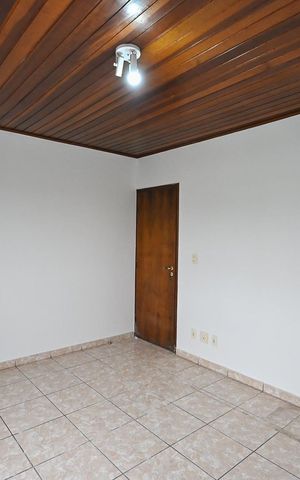 Casa à venda com 180m², 3 quartos e 4 vagasQuarto 2
