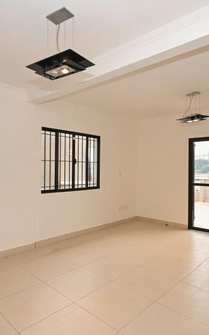 Casa à venda com 180m², 3 quartos e 4 vagasSala