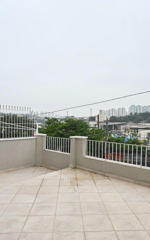Casa à venda com 180m², 3 quartos e 4 vagasVaranda