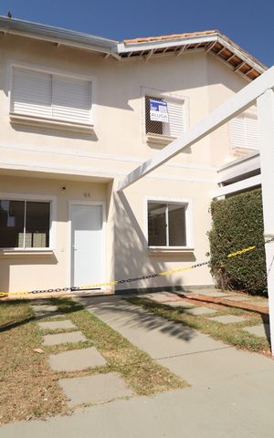 Casa de condomínio para alugar com 100m², 3 quartos e 2 vagasPlaquinha