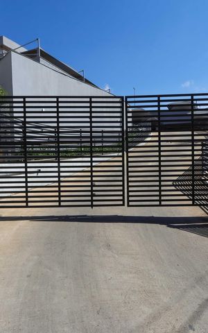 Apartamento para alugar com 52m², 2 quartos e 1 vagaFachada e portaria