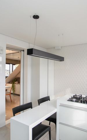 Apartamento à venda com 204m², 3 quartos e 3 vagas Apartamento à venda com 204m², 3 quartos e 3 vagasCozinha e Área de Serviço