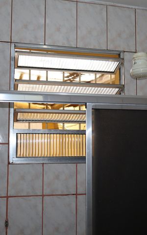 Casa à venda com 160m², 3 quartos e 1 vagaBanheiro Social
