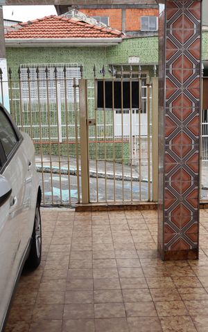 Casa à venda com 160m², 3 quartos e 1 vagaGaragem e quintal