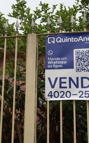 Casa à venda com 160m², 3 quartos e 1 vagaPlaca