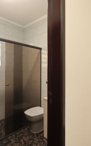 Casa à venda com 179m², 3 quartos e 2 vagasCorredor do primeiro piso